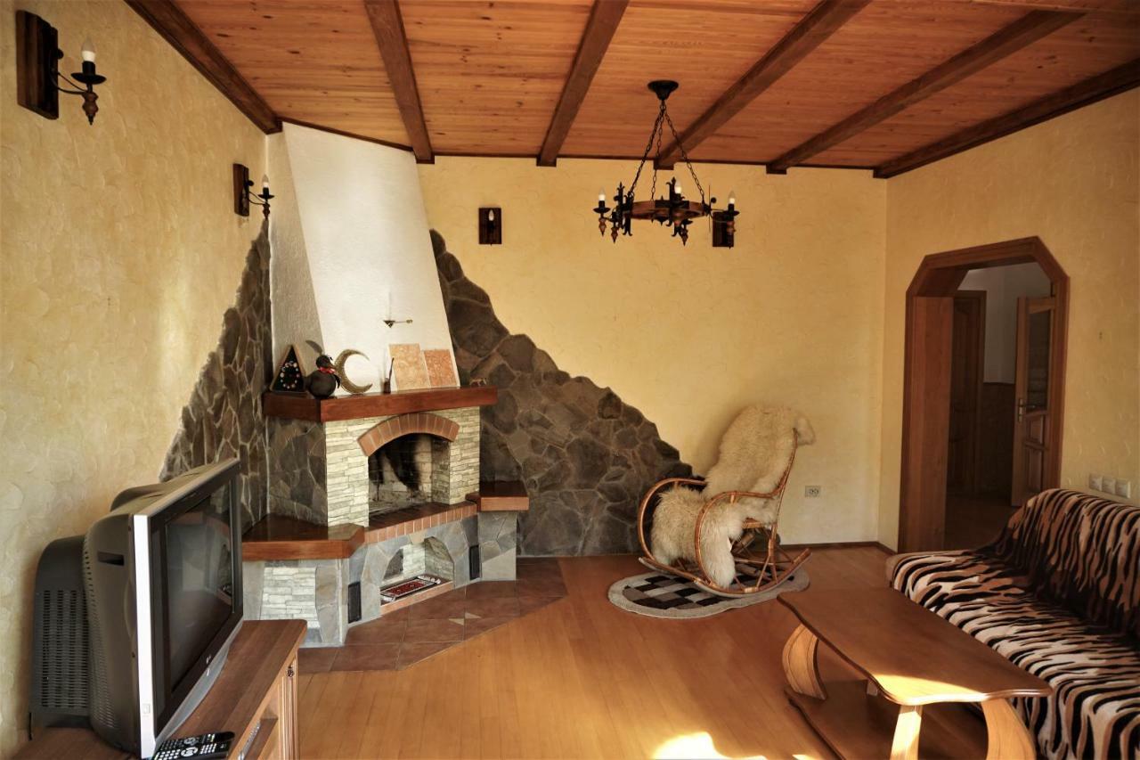 Котедж Гірський Jaremtsche Exterior foto